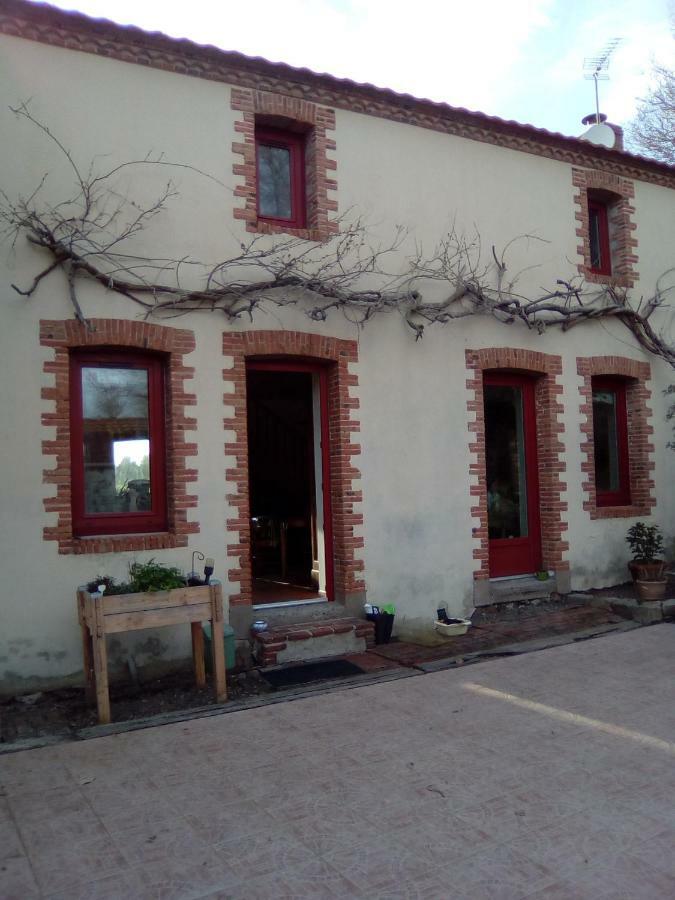 Les Trois Etangs Bed & Breakfast Saint-Viaud Exterior photo